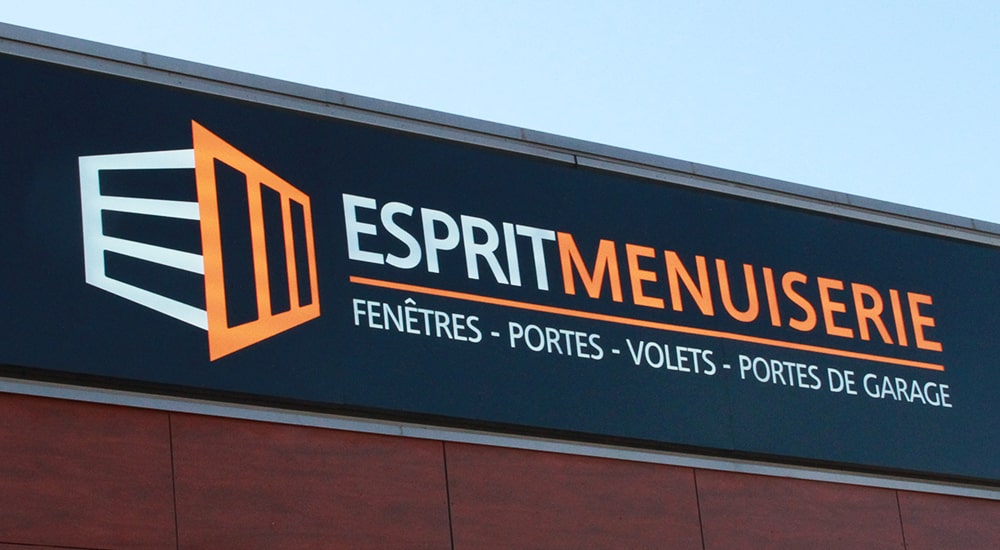 Logo enseigne esprit menuiserie janneau Saran graphiste orléans thomas burguet
